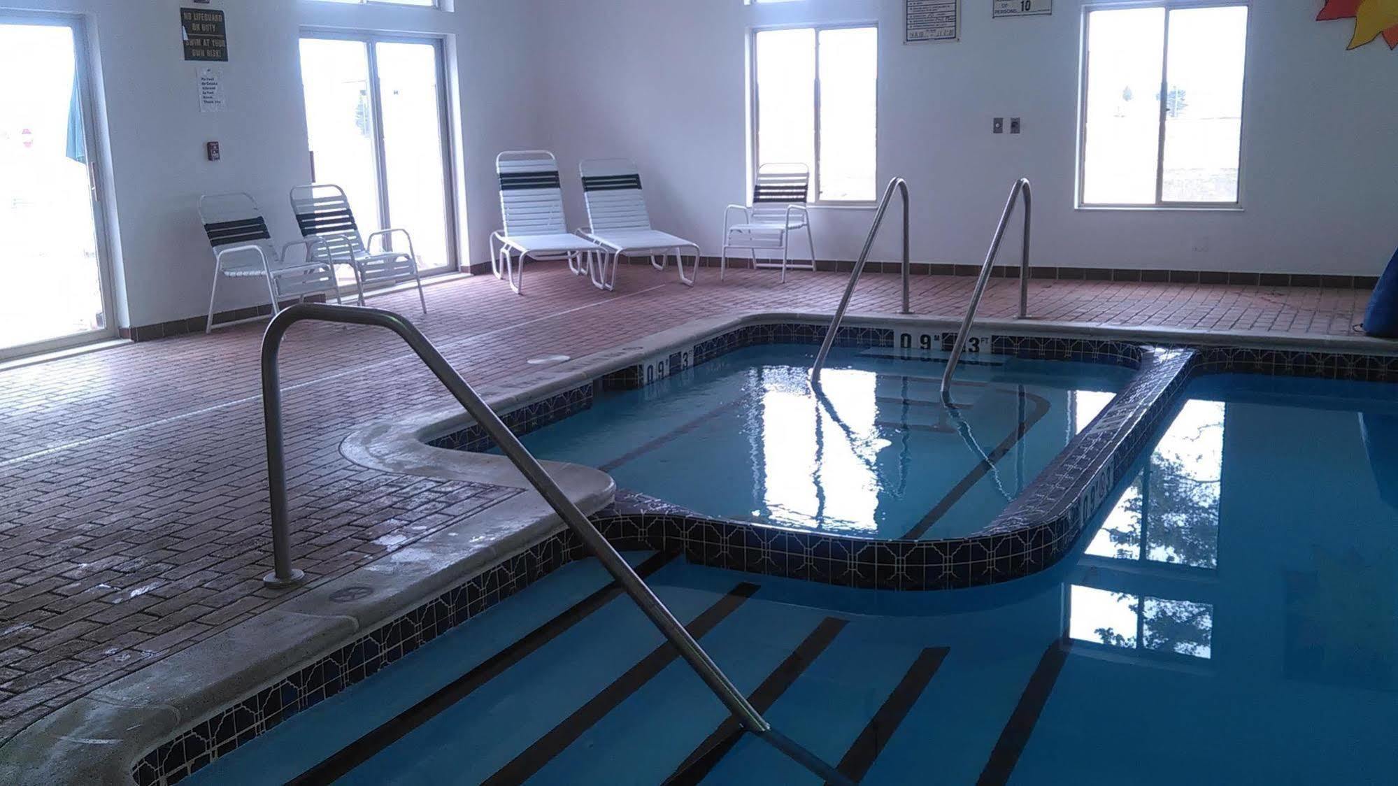 Pellston Lodge Εξωτερικό φωτογραφία